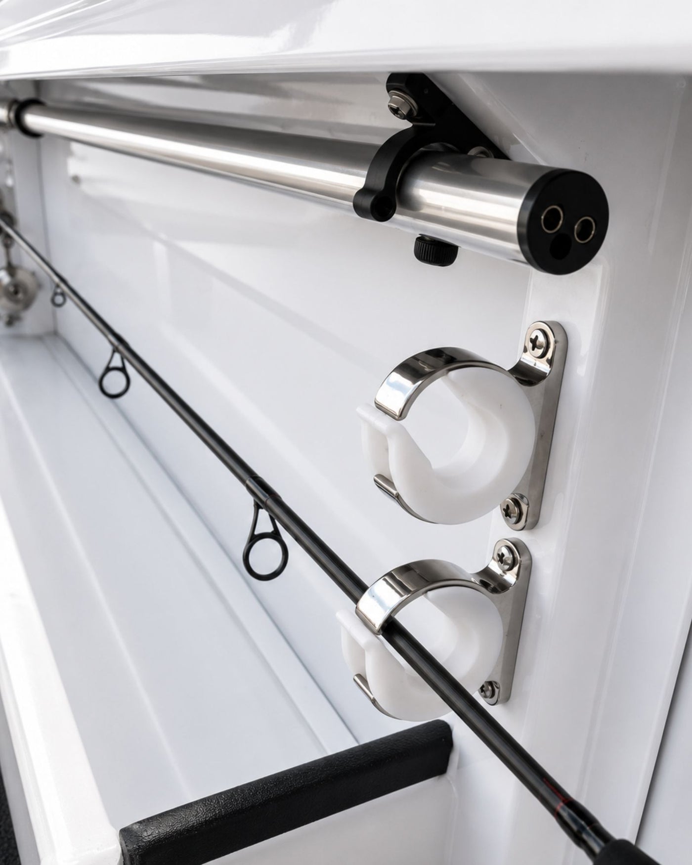 Relaxn SS Rod Hanger