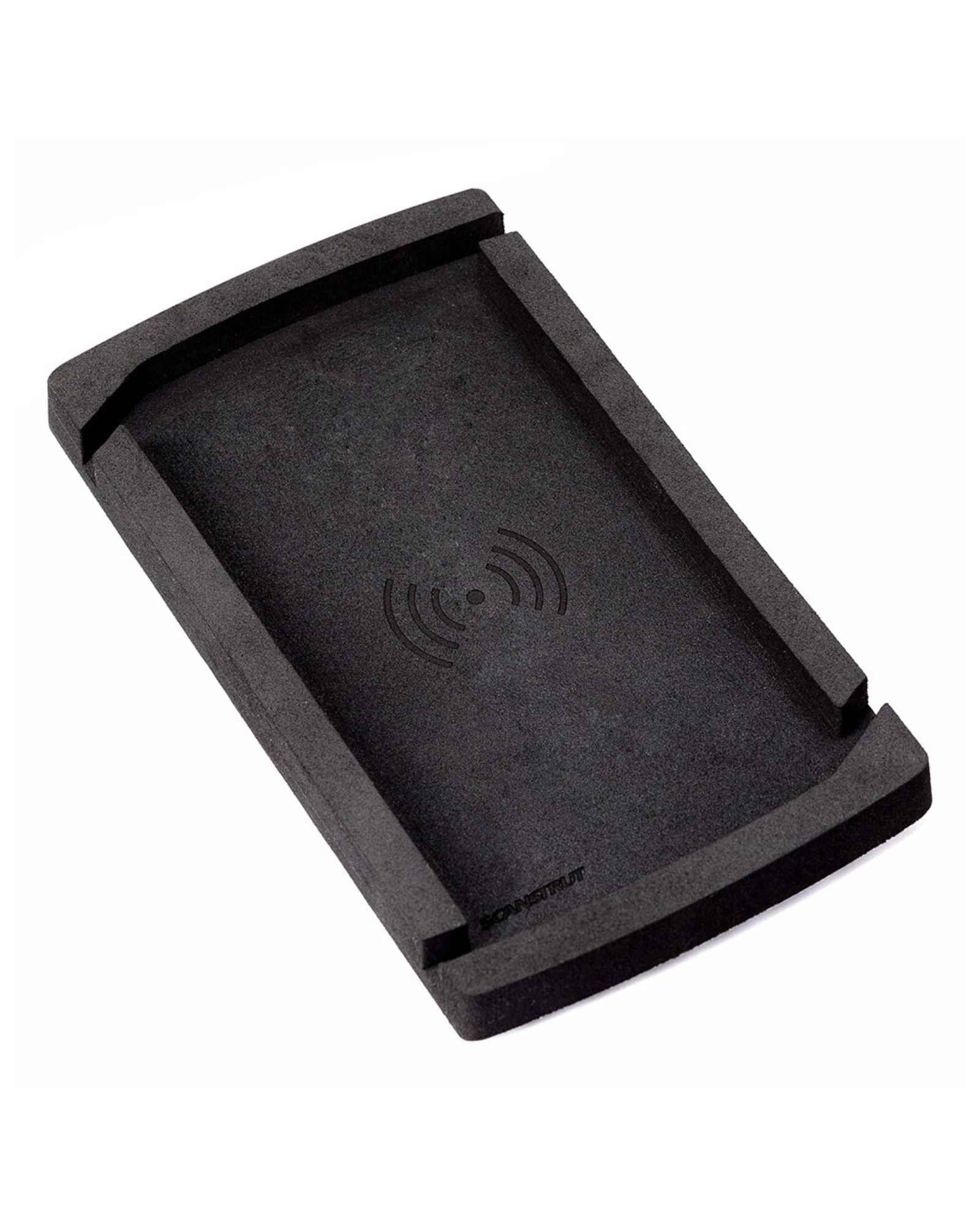Scanstrut Rokk Wireless Phone Charger Catch 10W 12/24V