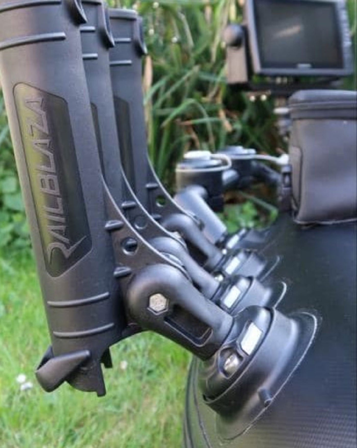 RAILBLAZA QuikPort Black - Single