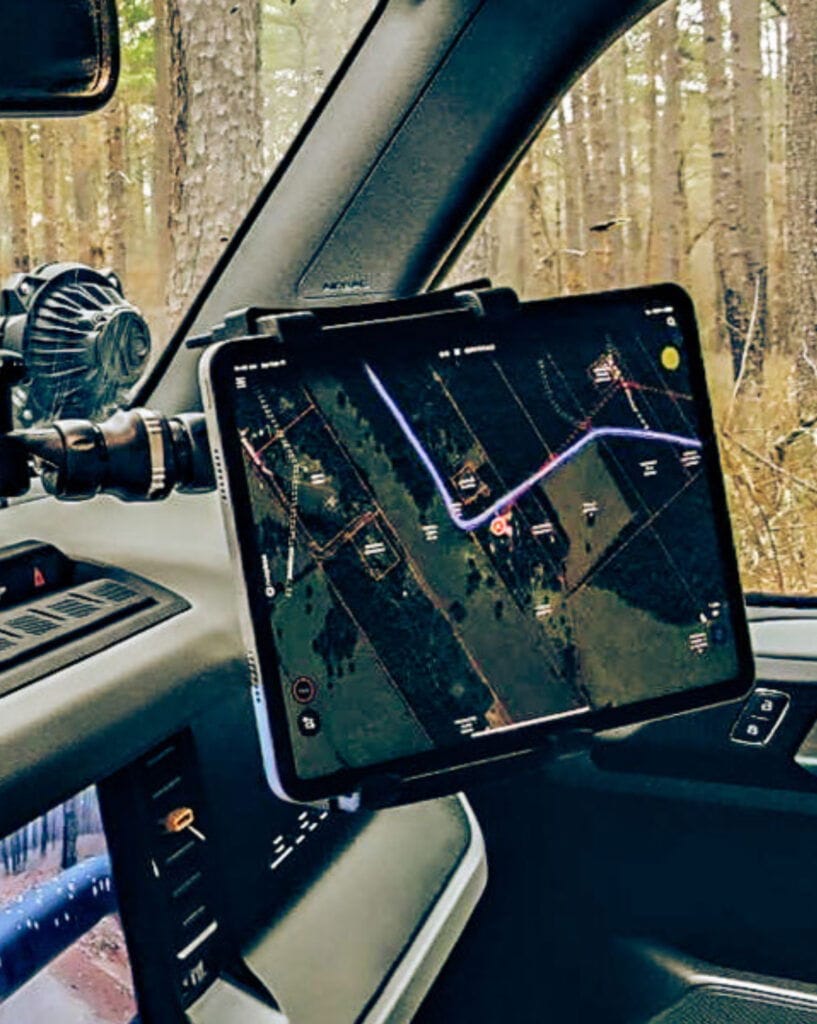 RAILBLAZA ScreenGrabba R-Lock Adjustable Tablet Holder